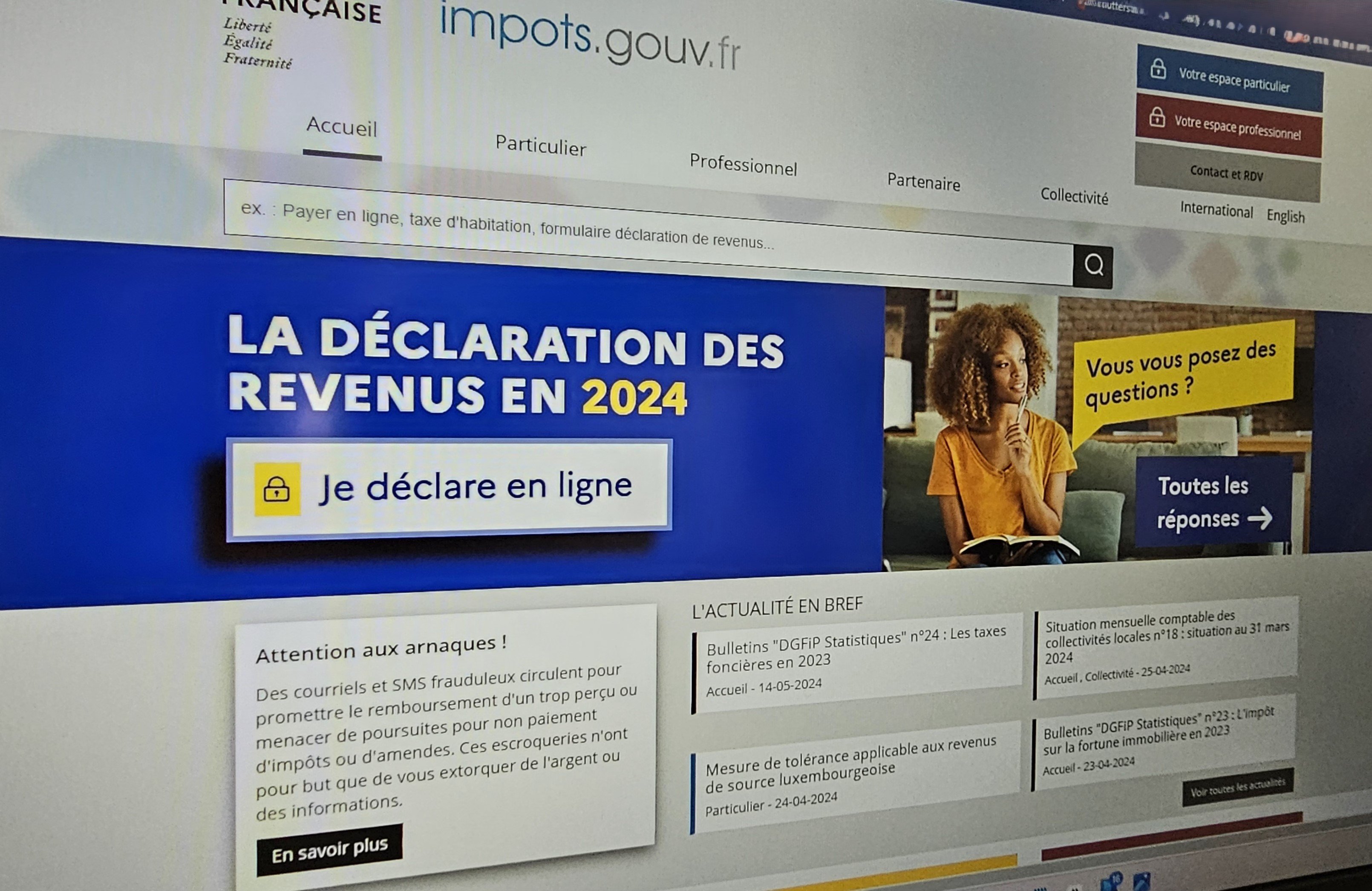 "Attention aux arnaques", le petit encadré sur la page d'accueil du site des impôts © Mélina Loupia pour Clubic