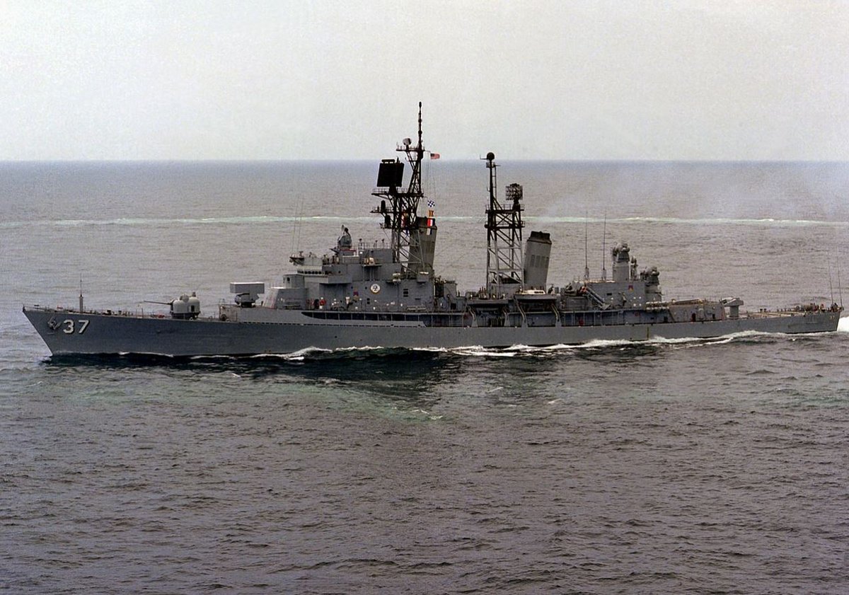 L'USS Farragut, flambant neuf au moment du vol d'Aurora 7 © US Navy