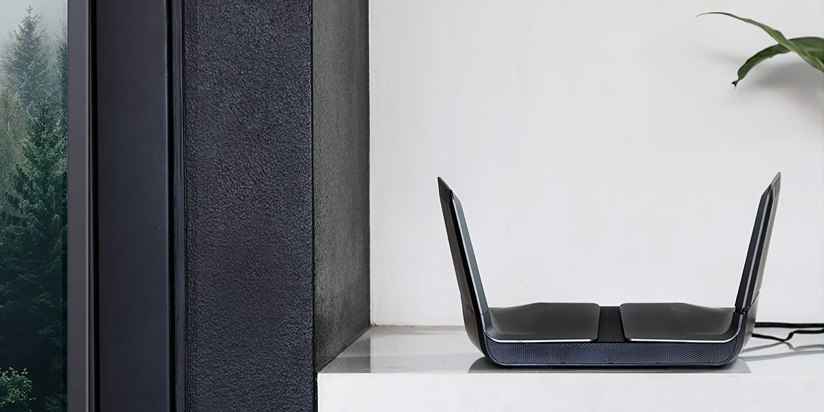 Netgear Nighthawk AX8