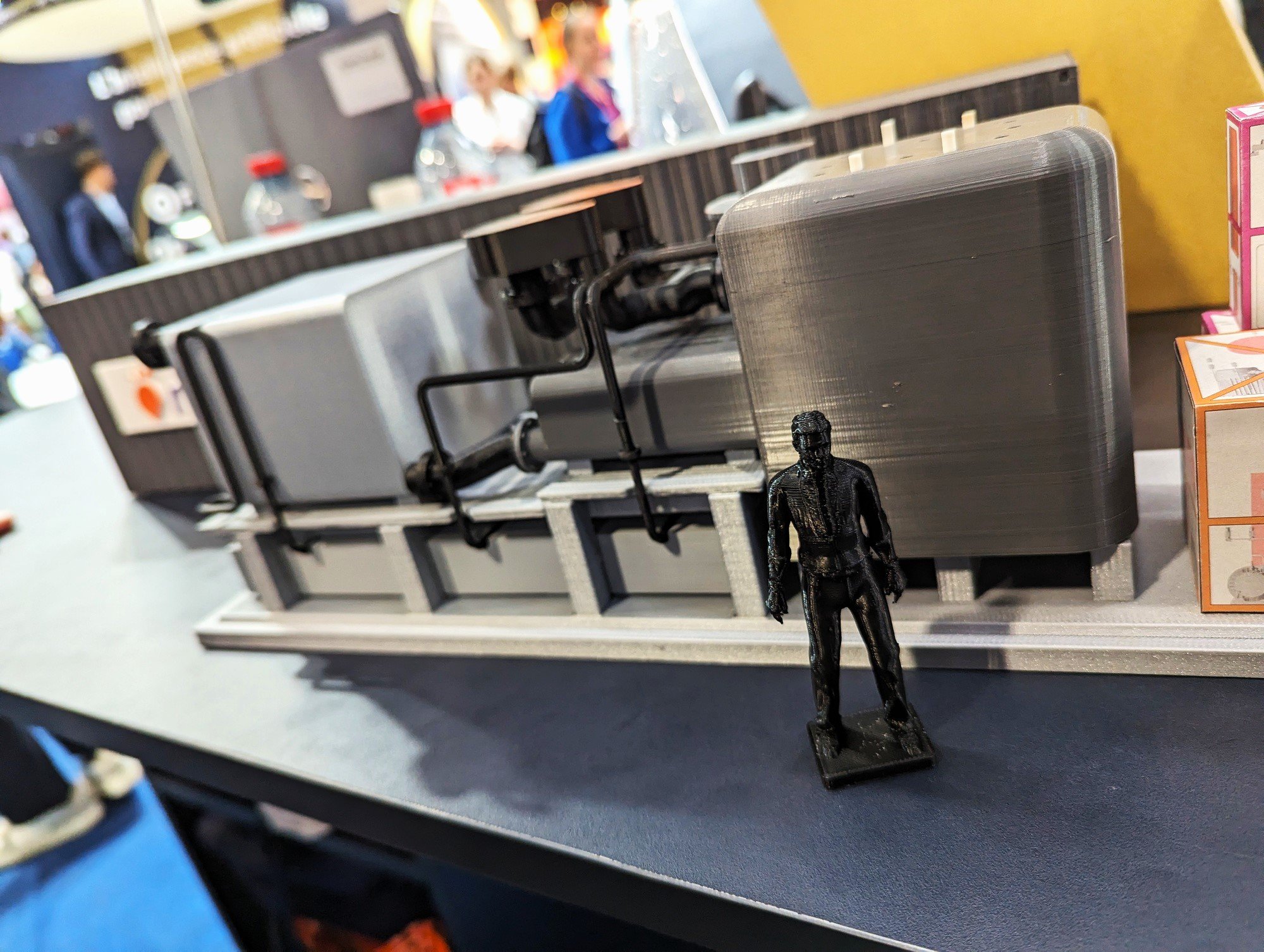 Maquette du mini-réacteur nucléaire de Naarea, ici à VivaTech © Alexandre Boero / Clubic