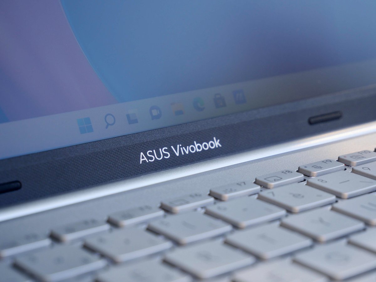 ASUS Vivobook S14-15