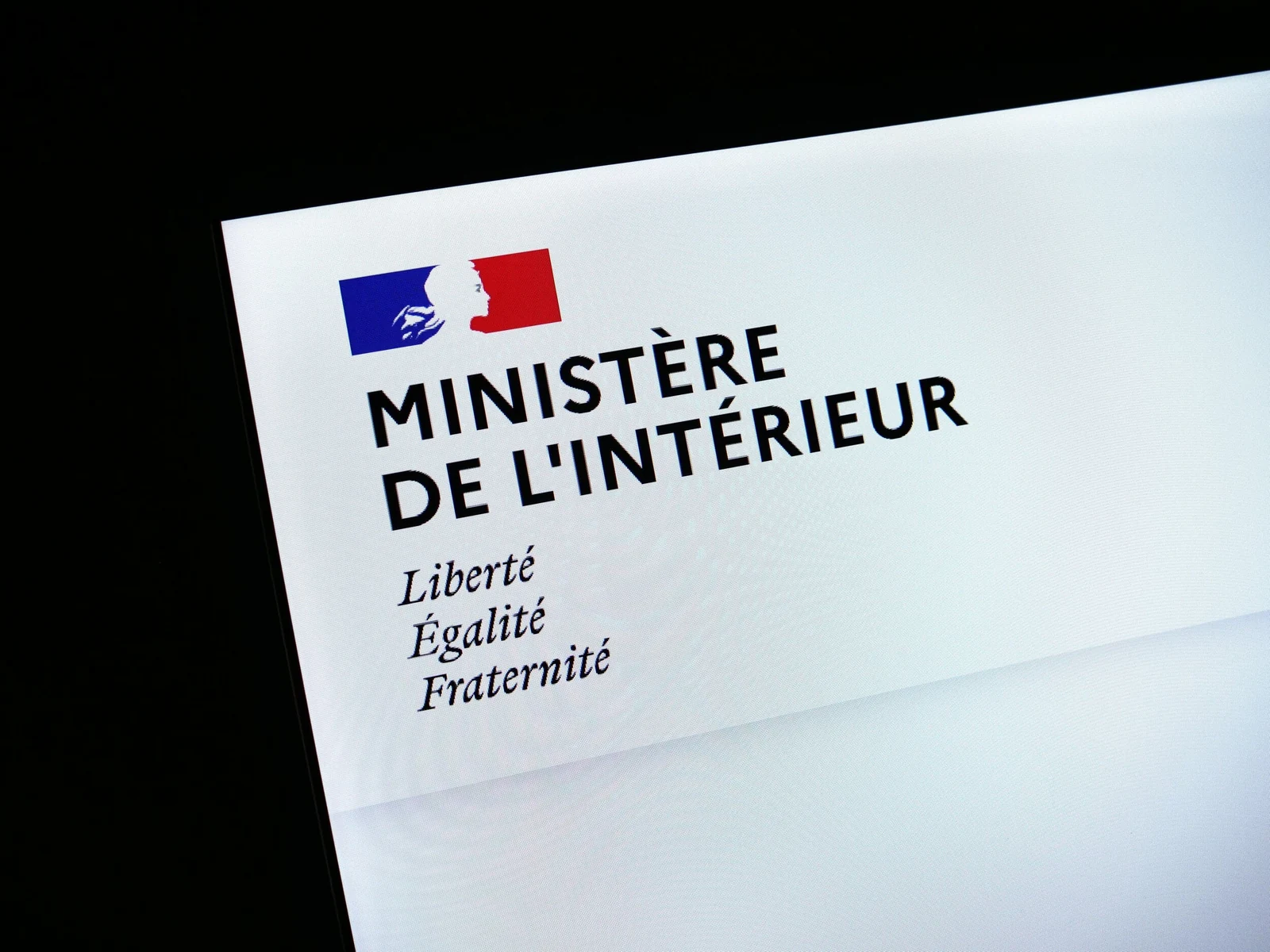 Piratage du ministère de l'Intérieur : les hackers viennent de commettre une erreur qui laisse les experts dubitatifs