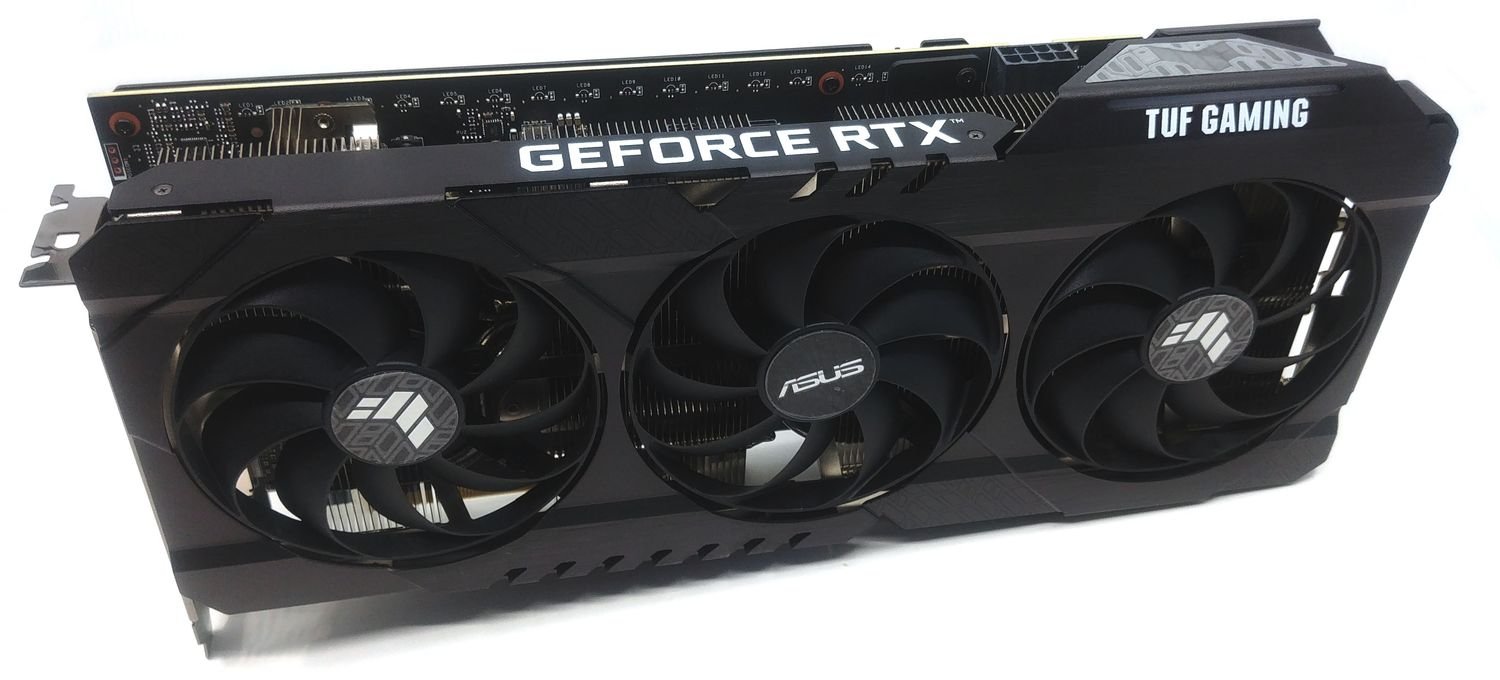 Ici la Asus TUF Gaming RTX 3060 Ti pour illustration // © Nerces pour Clubic