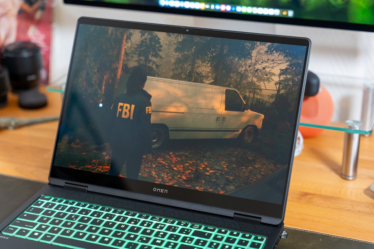 Quels que soient les réglages, Alan Wake 2 tourne comme un charme sur le Omen Max 16. ©Clubic