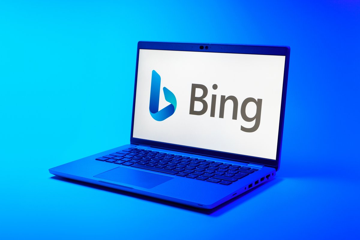 Bing franchit un nouveau pas dans le domaine de la recherche IA © JarTee / Shutterstock