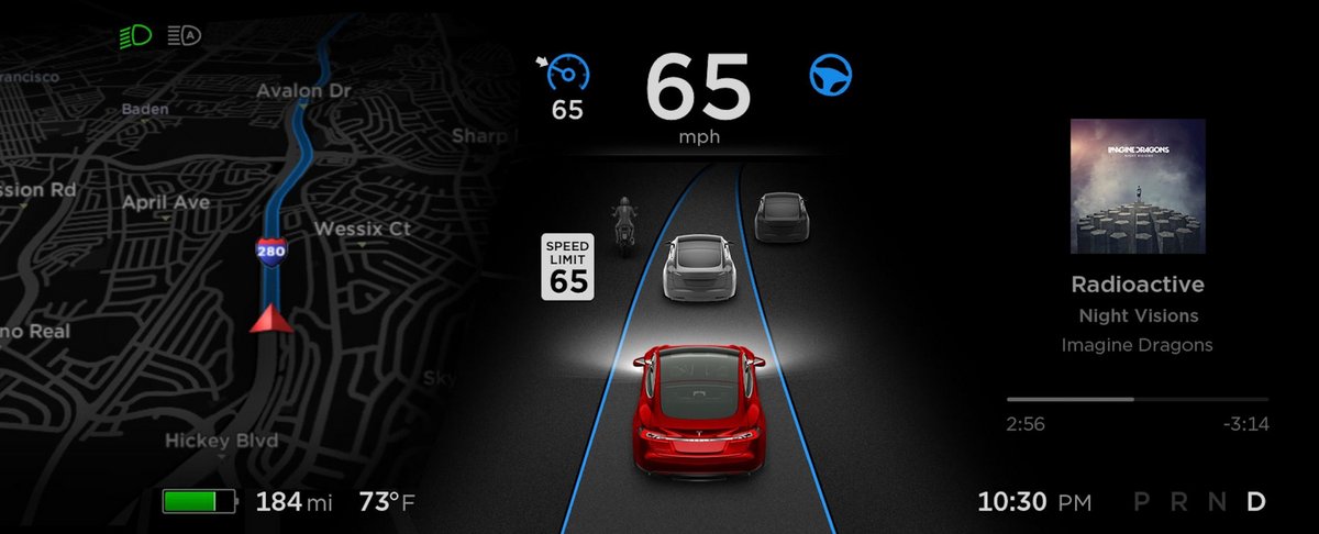 Tesla lecture panneaux vitesse