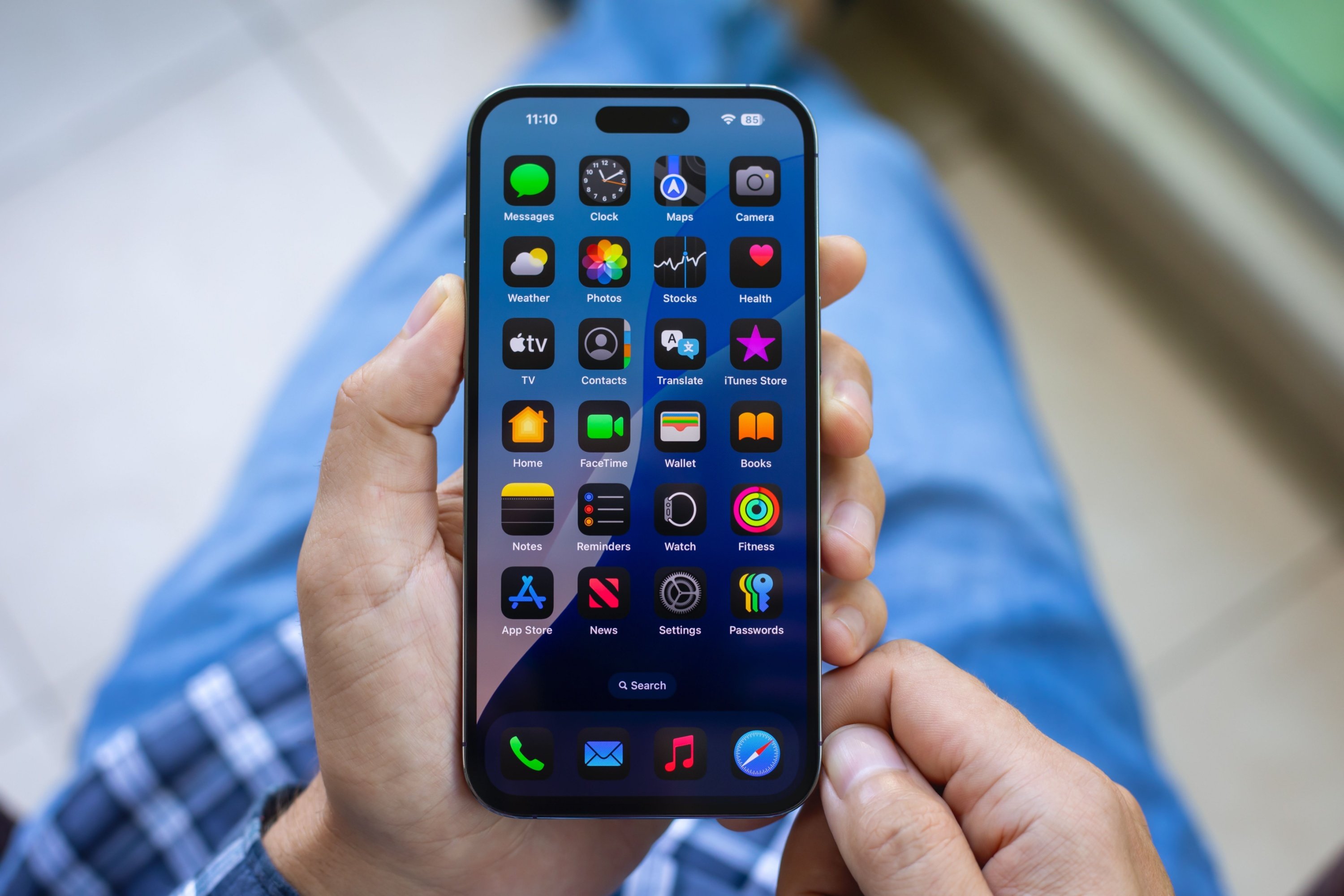 Votre iPhone va changer du tout au tout avec iOS 26 © DenPhotos / Shutterstock.com