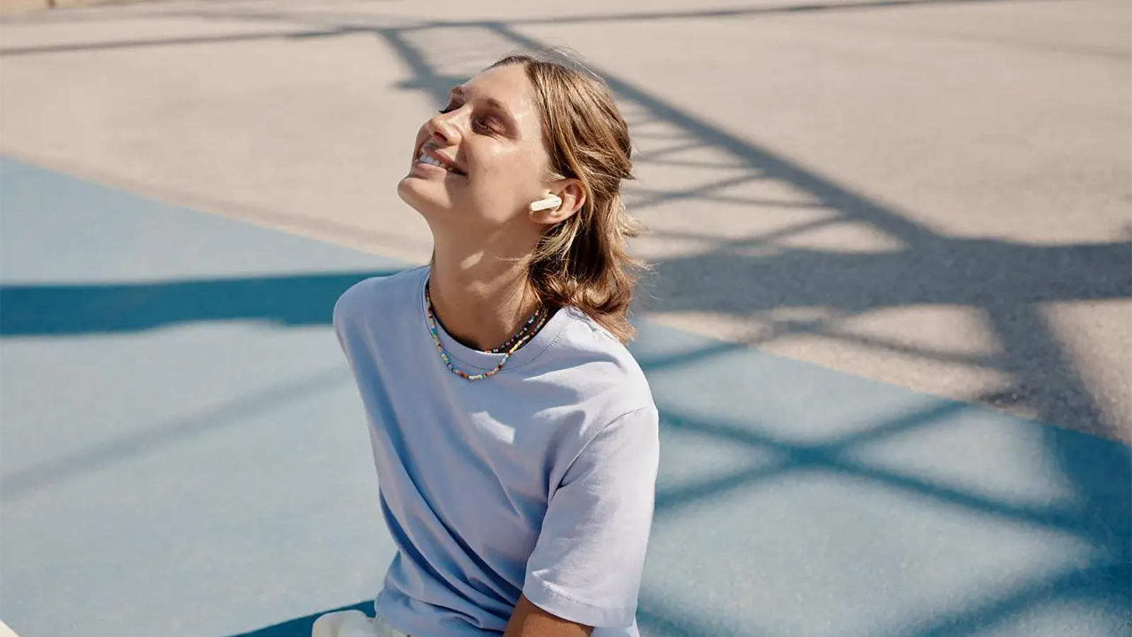 Les JBL Tune 230NC TWS proposent une réduction de bruit pour vous isoler du monde extérieur