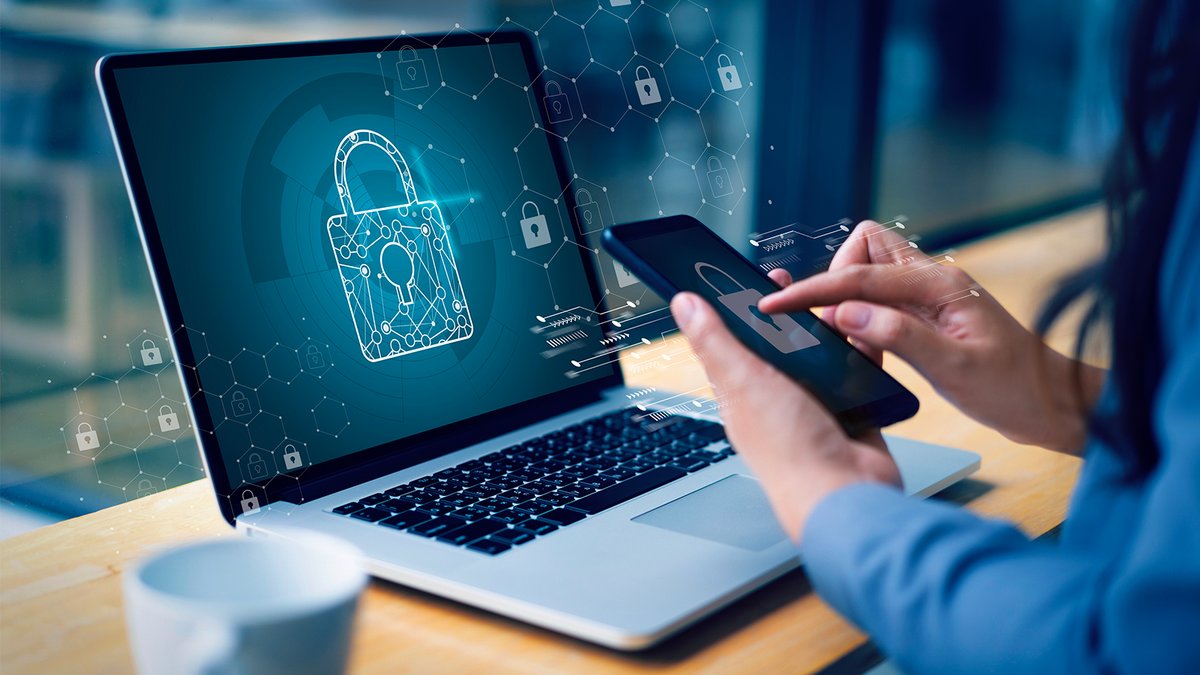 Ne risquez plus vos données personnelles et équipez-vous d'un antivirus @Shutterstock