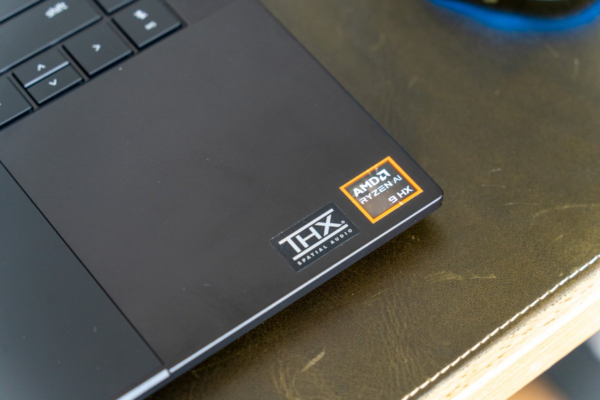 Cette année, Razer fait le choix d'AMD pour son Blade 16. ©Nathan Le Gohlisse pour Clubic