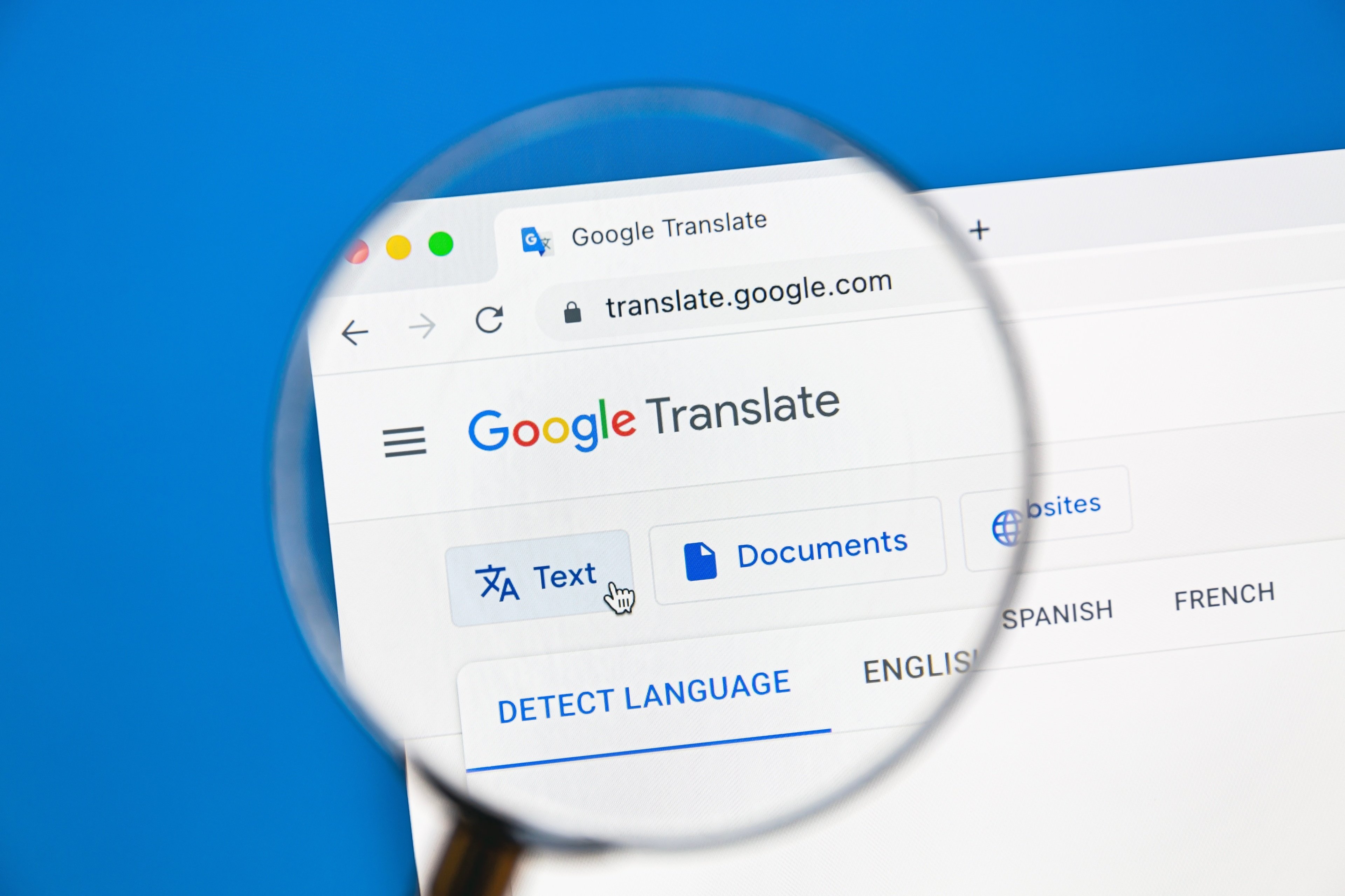 De nouveaux outils IA dans Google Traduction pour apprendre une langue étrangère ©IB Photography / Shutterstock.com