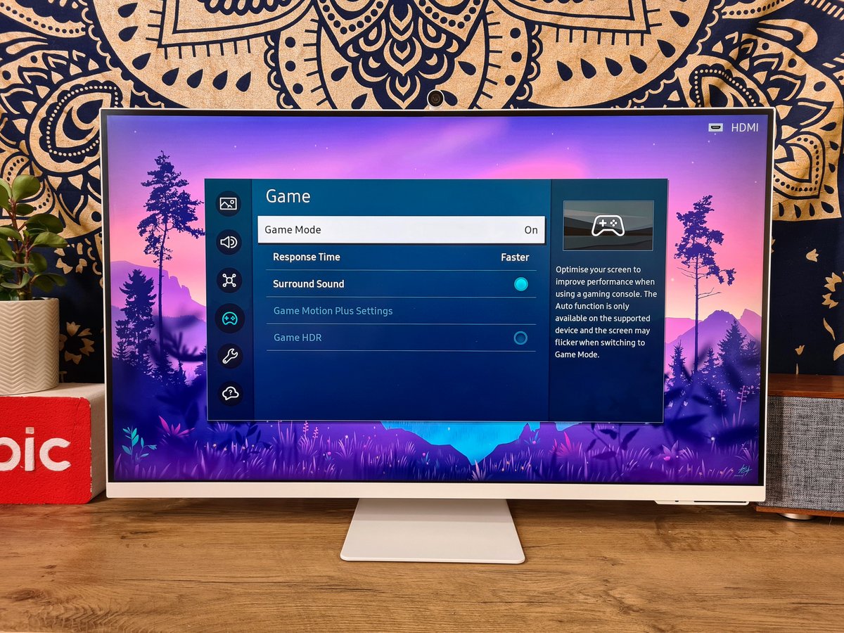 Test Samsung Smart Monitor M8