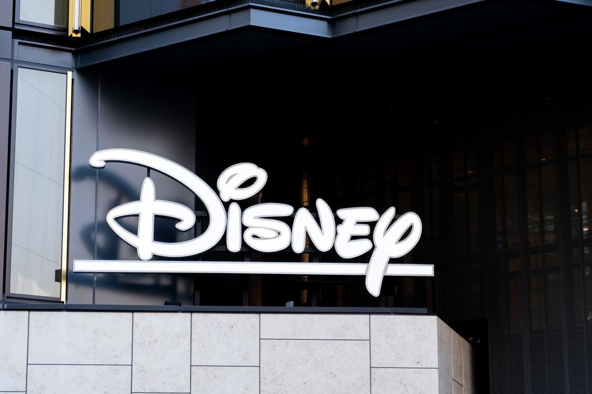 Disney s'est engagé à investir un milliard de dollars en actions dans OpenAI - ©Bankrx / Shutterstock