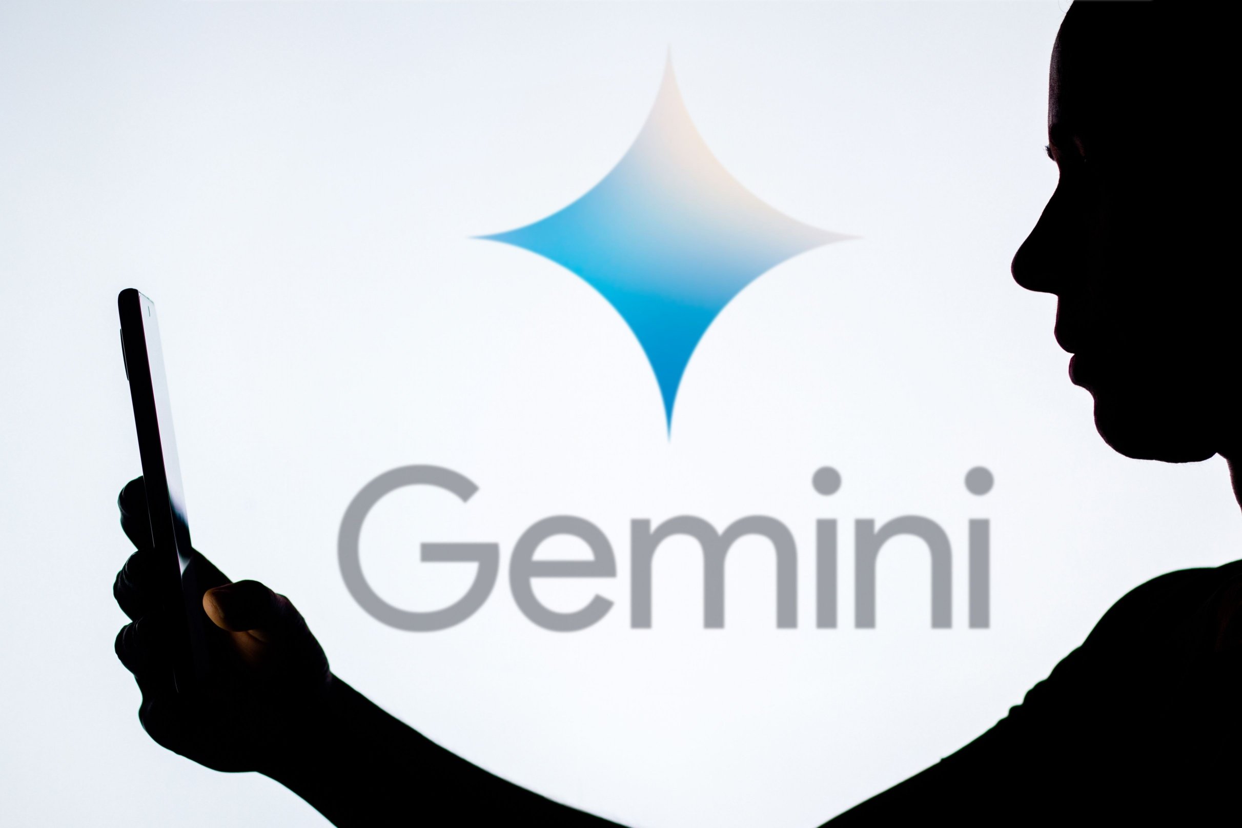 Google va renforcer les capacités de Gemini sur Android. © Shutterstock 