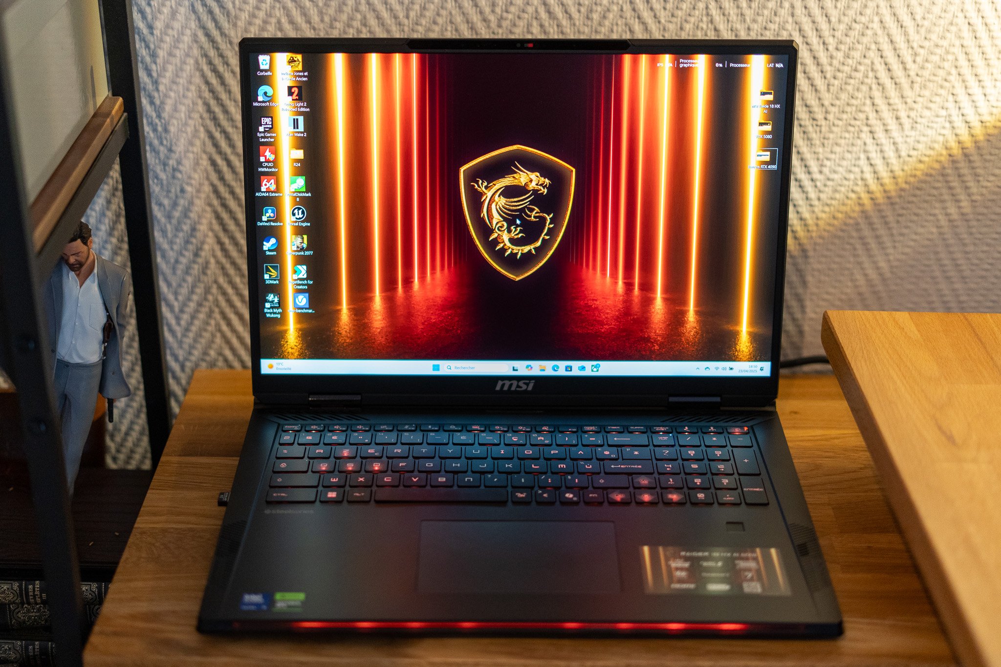 Voici le valeureux MSI Raider 18 HX AI sur lequel nous avons réalisés tous nos tests. © Nathan Le Gohlisse pour Clubic