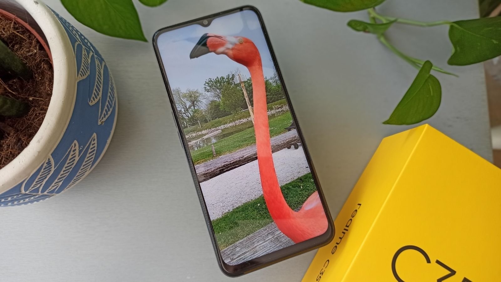 realme c35