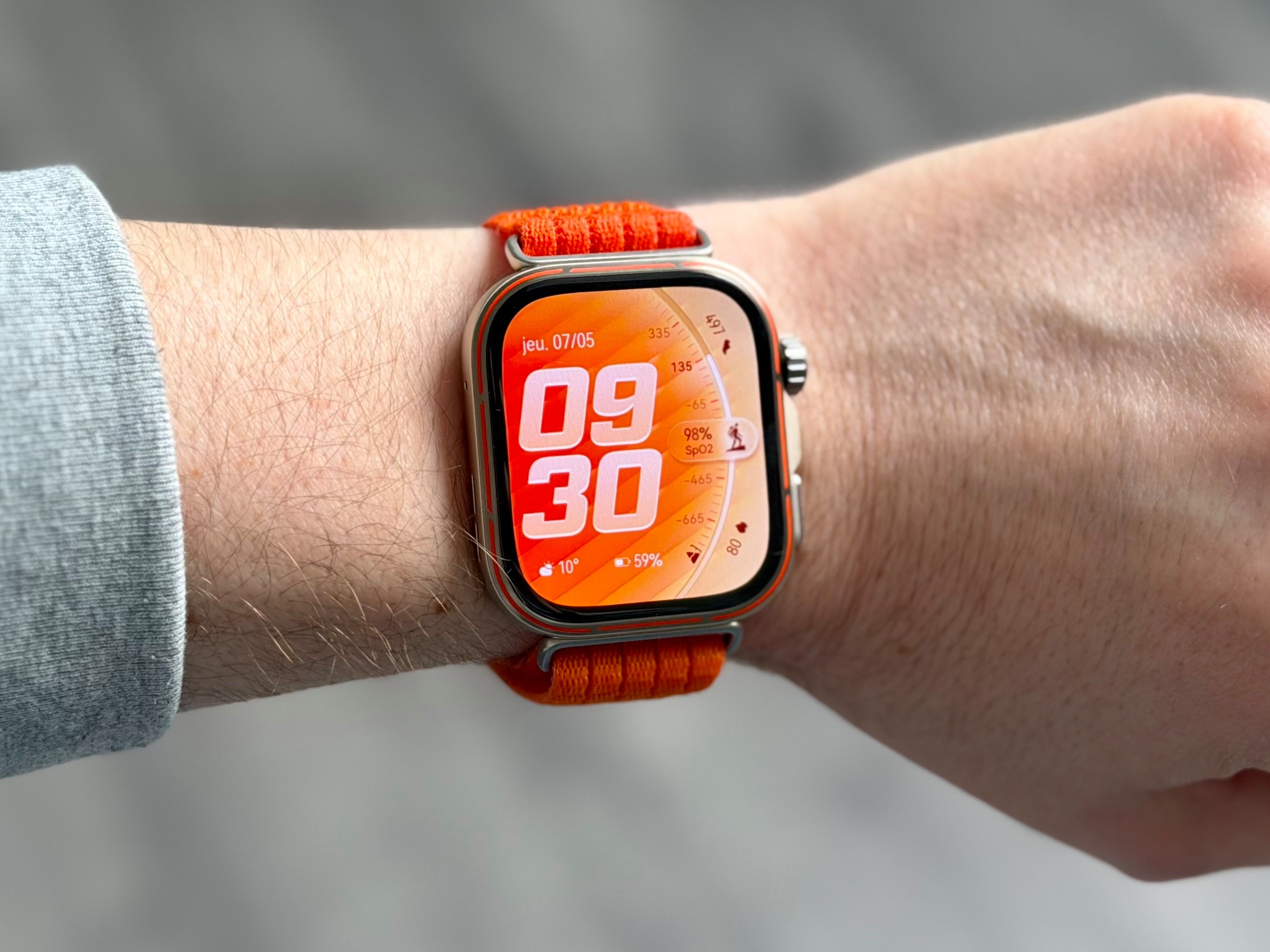 La Huawei Watch Fit 5 Pro ©Mathieu Grumiaux pour Clubic