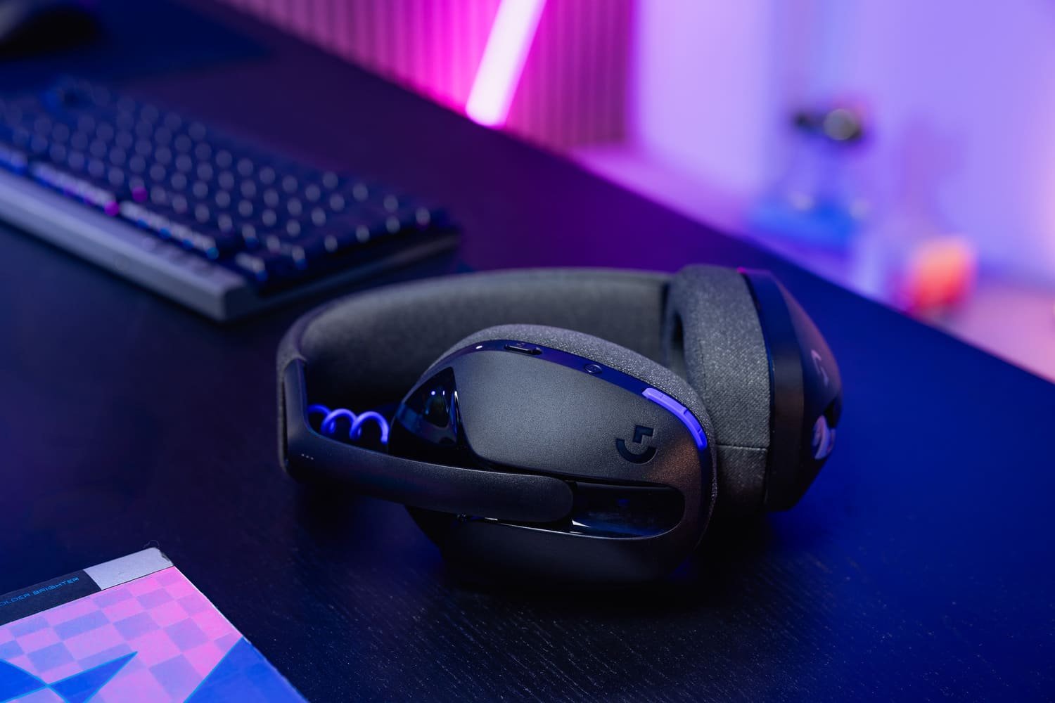 Le G321 adopte une finition noire ou blanche. ©Logitech