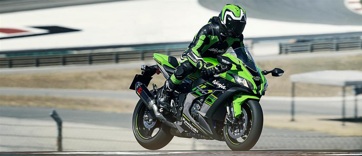  La marque est renommée en partie grâce à ses modèles sportifs, ici une Ninja ZX-10R KRT de 2018 © Kawasaki