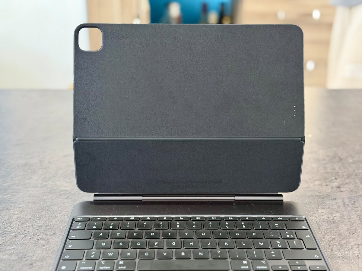 Le Magic Keyboard ©Mathieu Grumiaux pour Clubic
