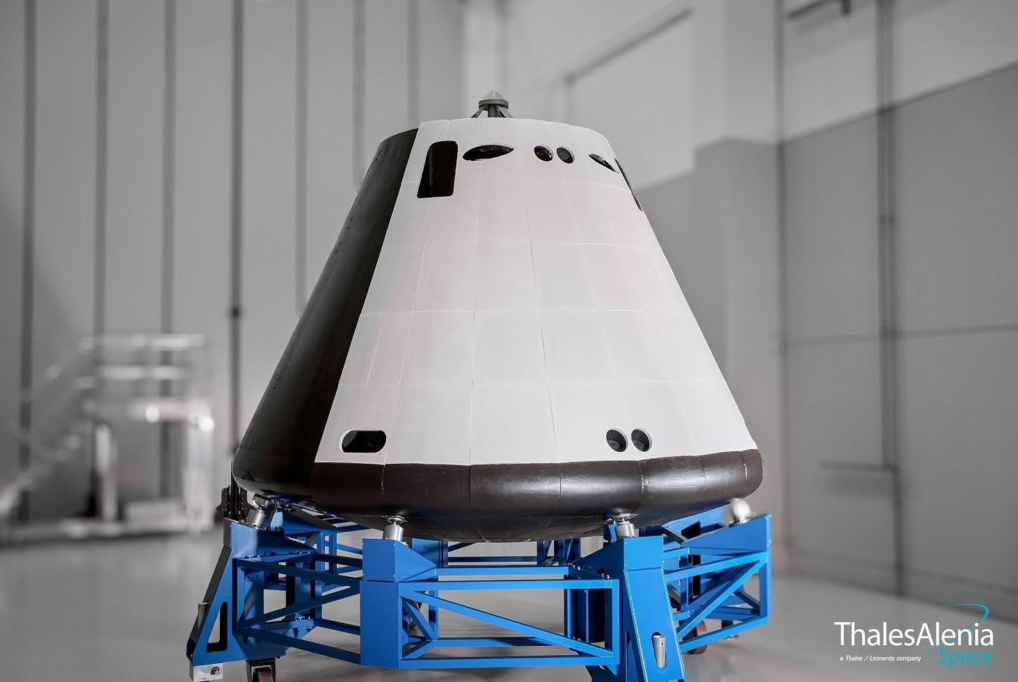 Un démonstrateur pour le projet LCRS de Thales Alenia Space © TAS