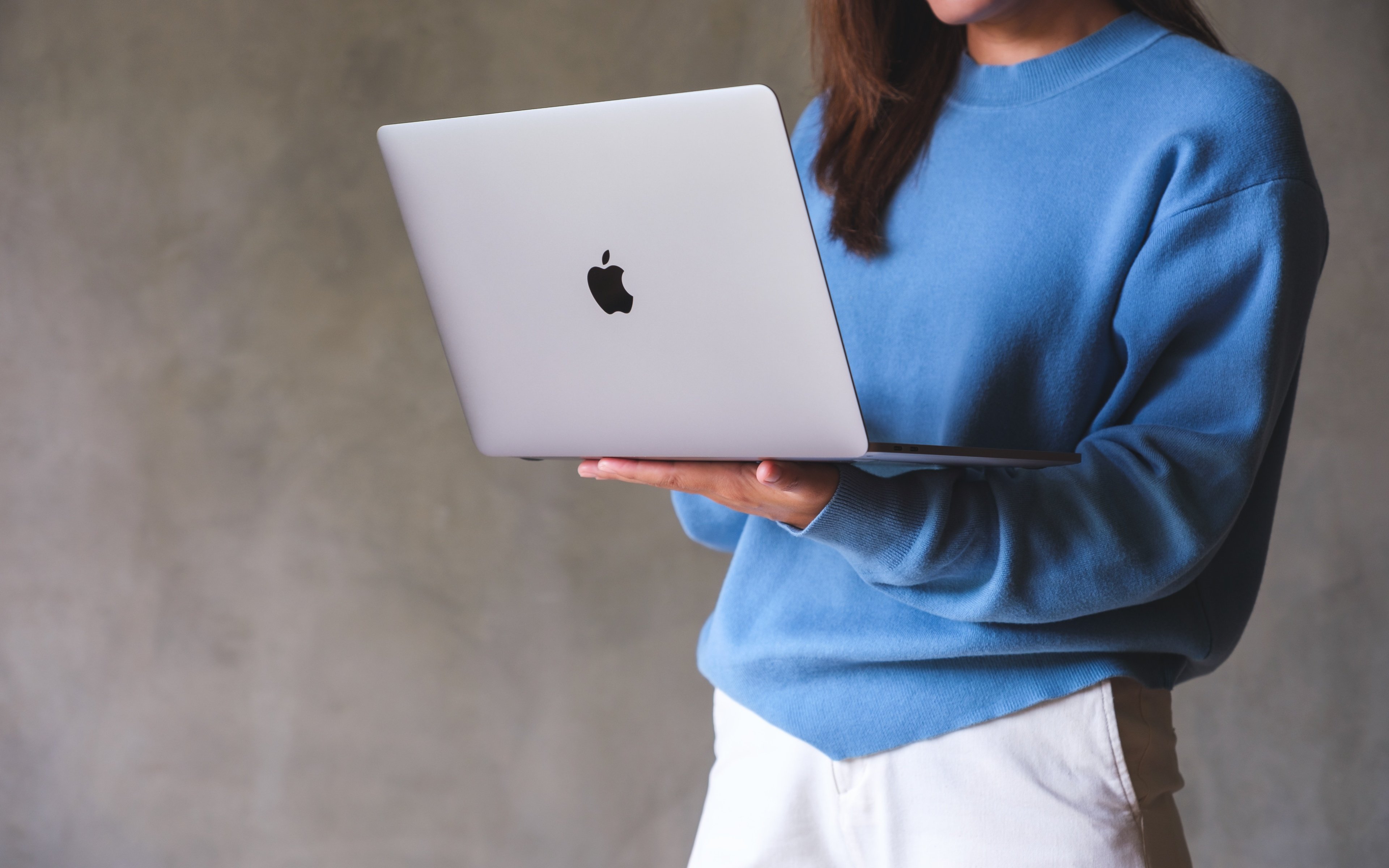 Apple recyclerait la puce de l'iPhone 16 Pro pour un prochain MacBook ©Shutterstock