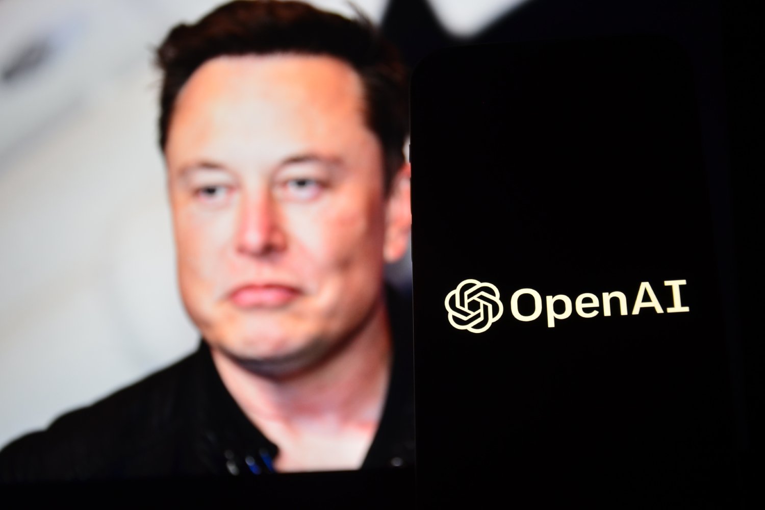 Elon Musk réclame des dommages intérêts à OpenAI. ©miss.cabul / Shutterstock