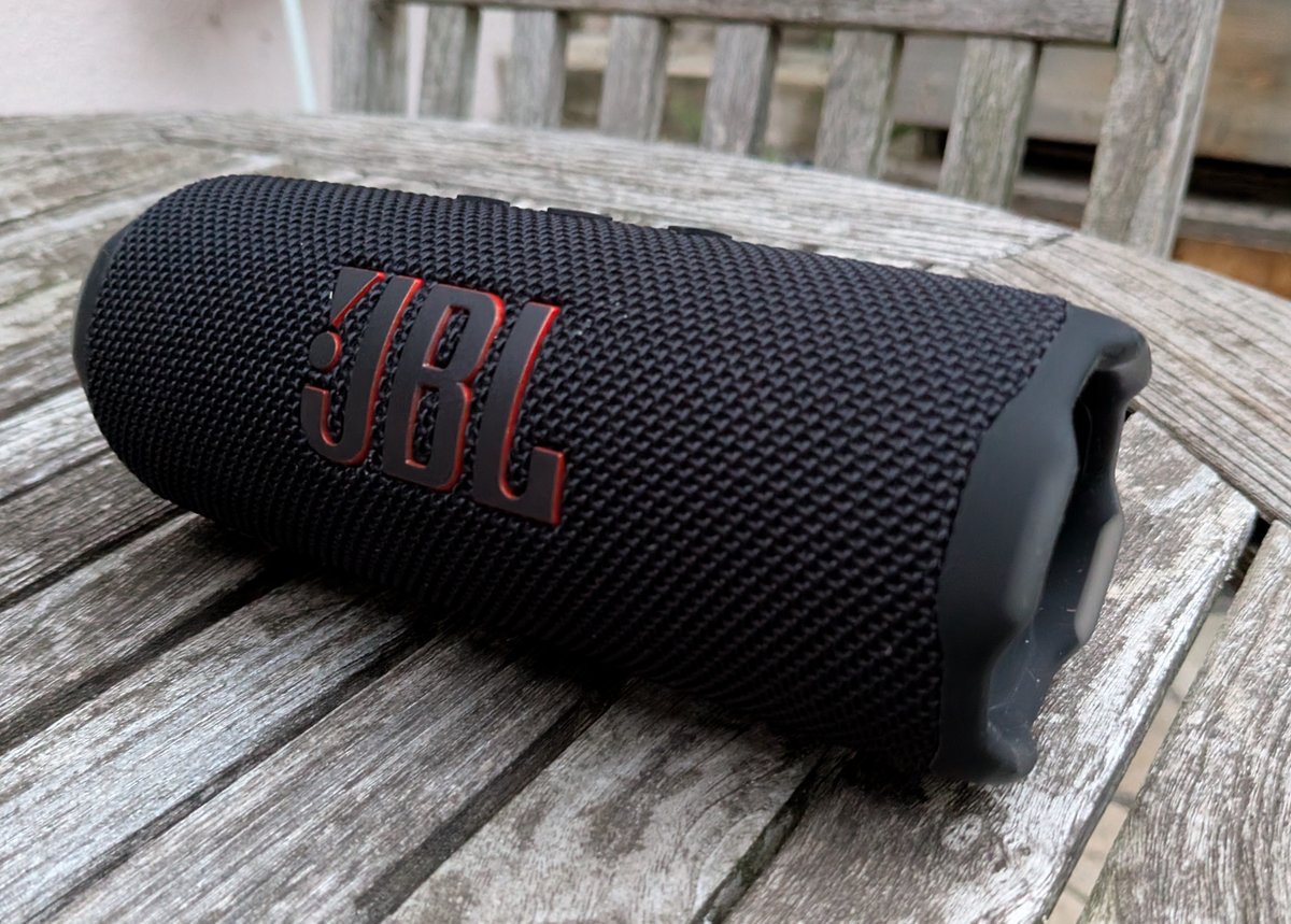 Photo de la JBL Flip 7 prise lors de notre test © Clubic