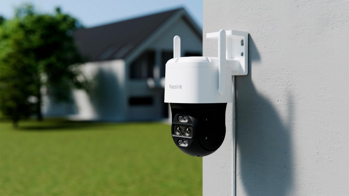 La TrackMix WiFi suit en temps réel les personnes et véhicules détectés, avec un suivi fluide assuré par sa motorisation intelligente ©Reolink