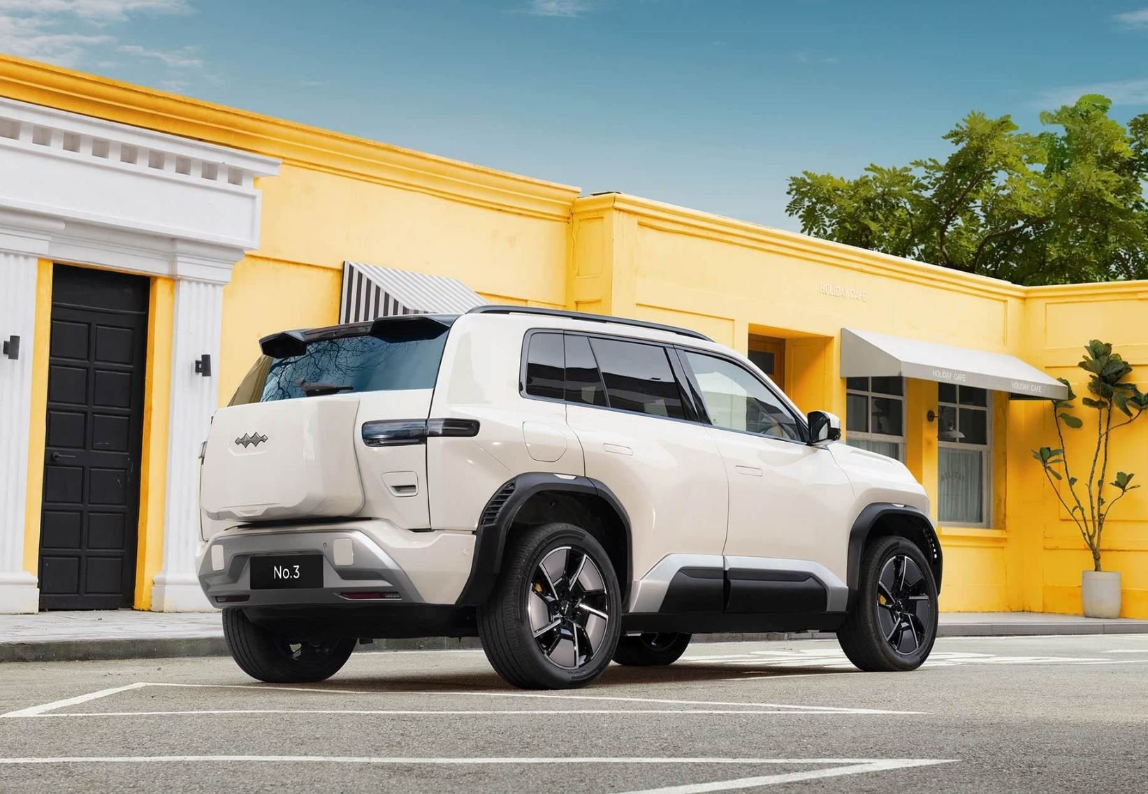 Le Bao 3 est le petit frère des Bao 5 et Bao 8  © BYD