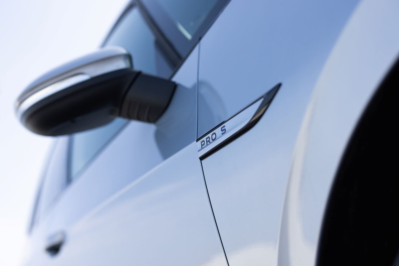 La Volkswagen ID3 Pro S estLa Volkswagen ID.3 Pro S est équipée d'une batterie lithium-ion d'une capacité utile de 77 kWh - ©mpohodzhay / Shutterstock