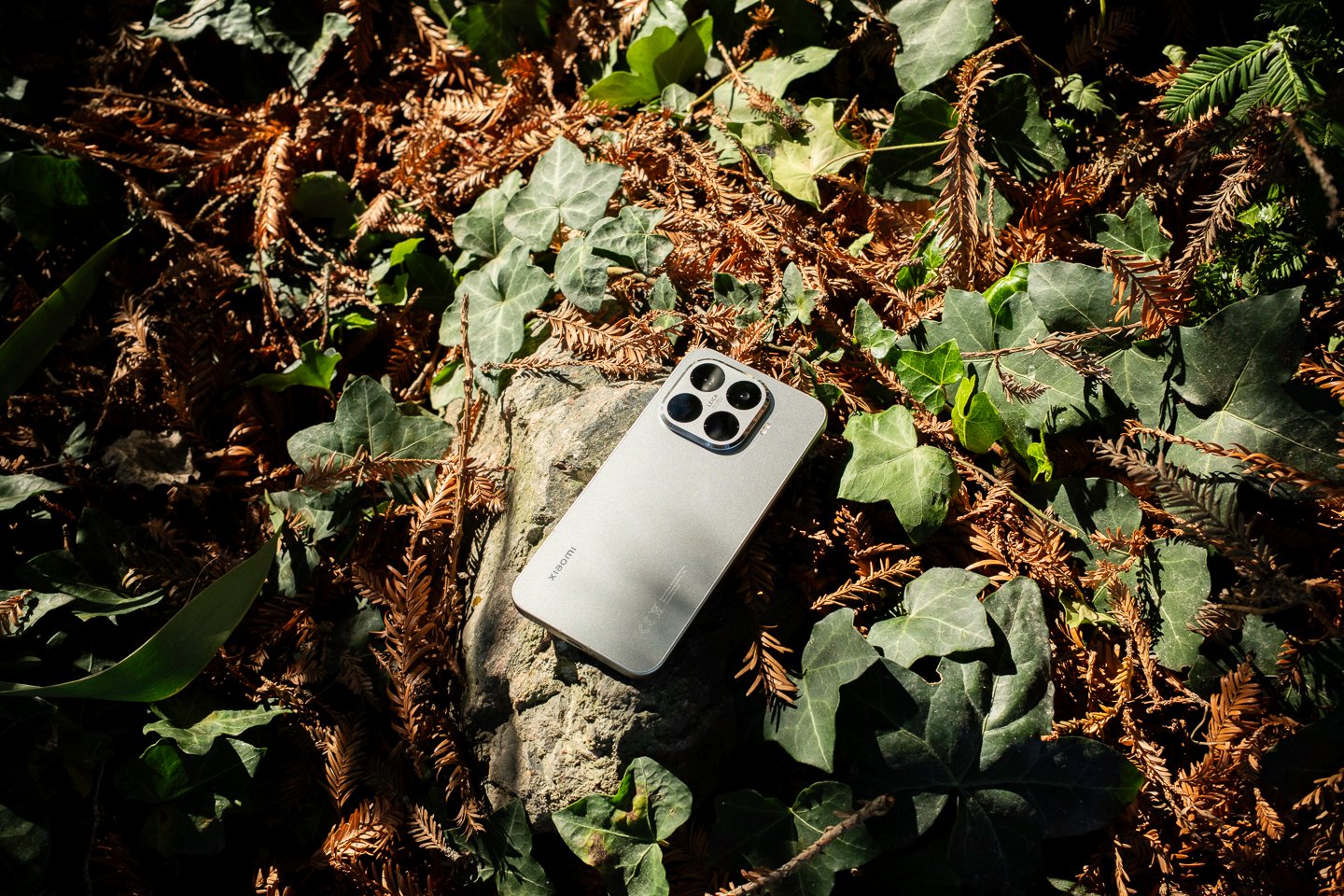 Le Xiaomi 15T Pro a une bonne bouille. © Pierre Crochart pour Clubic.com