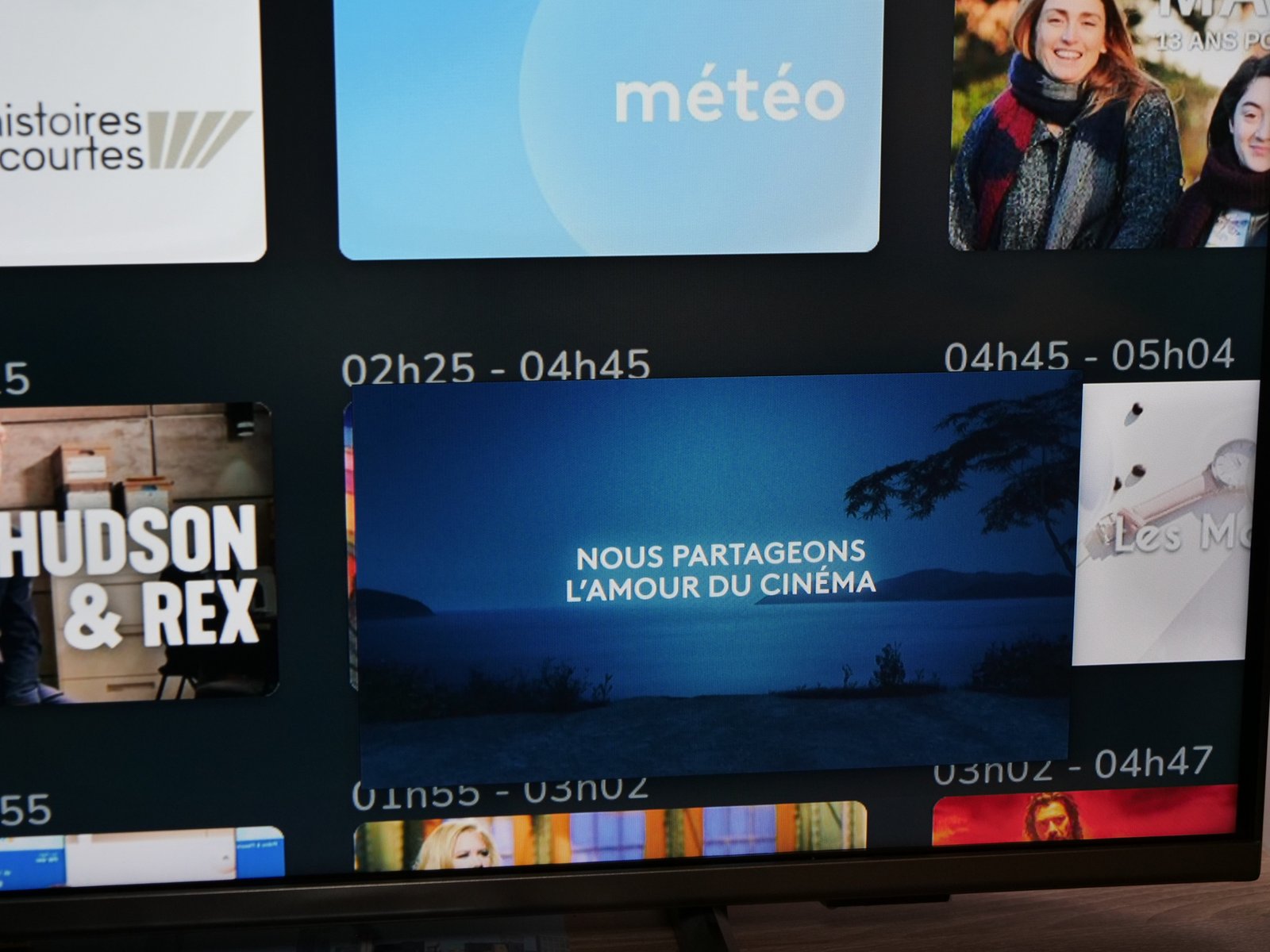 Voici ce que donne la fonctionnalité PiP, ici sur l'interface de la Freebox Ultra © Alexandre Boero / Clubic