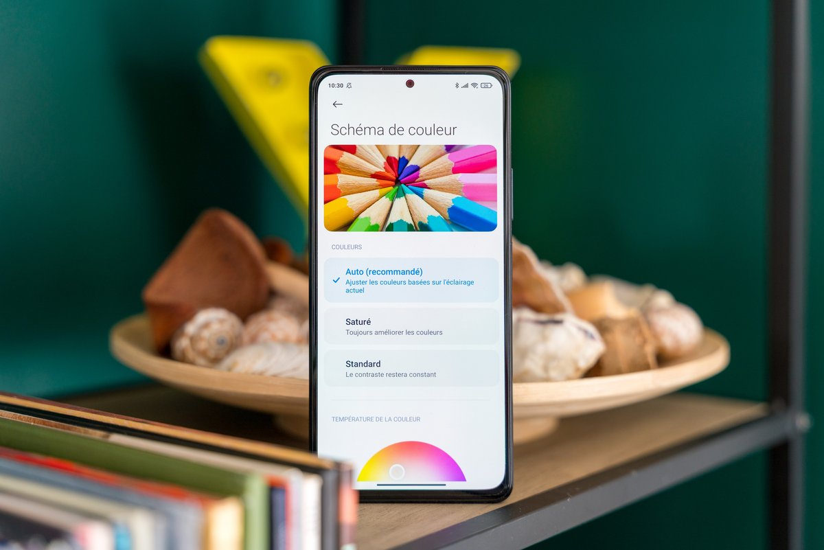 Xiaomi Redmi Note 10 Pro / POCO F3 © Pierre Crochart pour Clubic