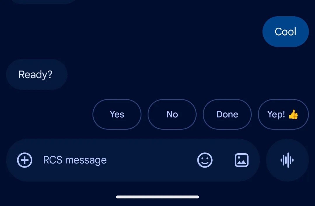 Les réponses suggérées, bientôt modifiables en brouillon dans Google Messages ? ©9to5Google / Google