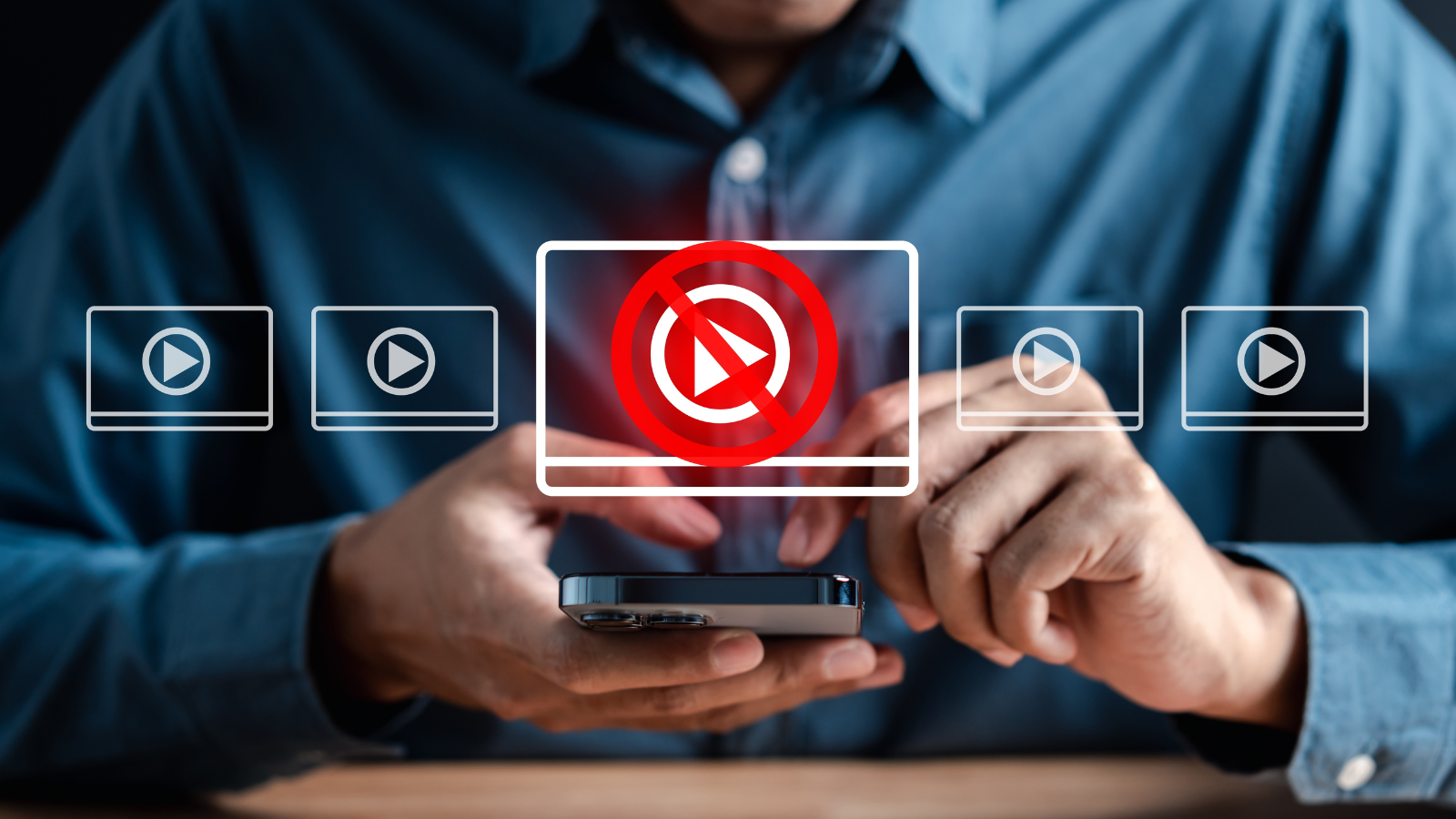 Dites adieu aux publicités et logiciels malveillants grâce à Proton VPN © Shutterstock