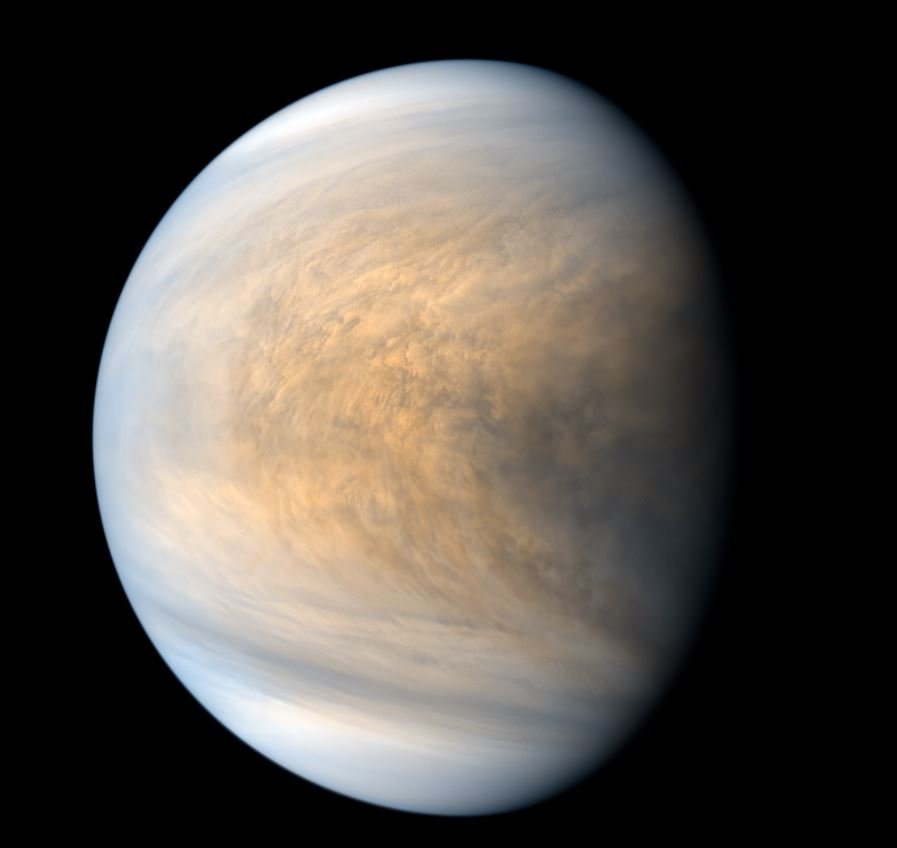 Les vraies « belles » images de Vénus viendront bien plus tard. Crédits : JAXA/K. M. Gill