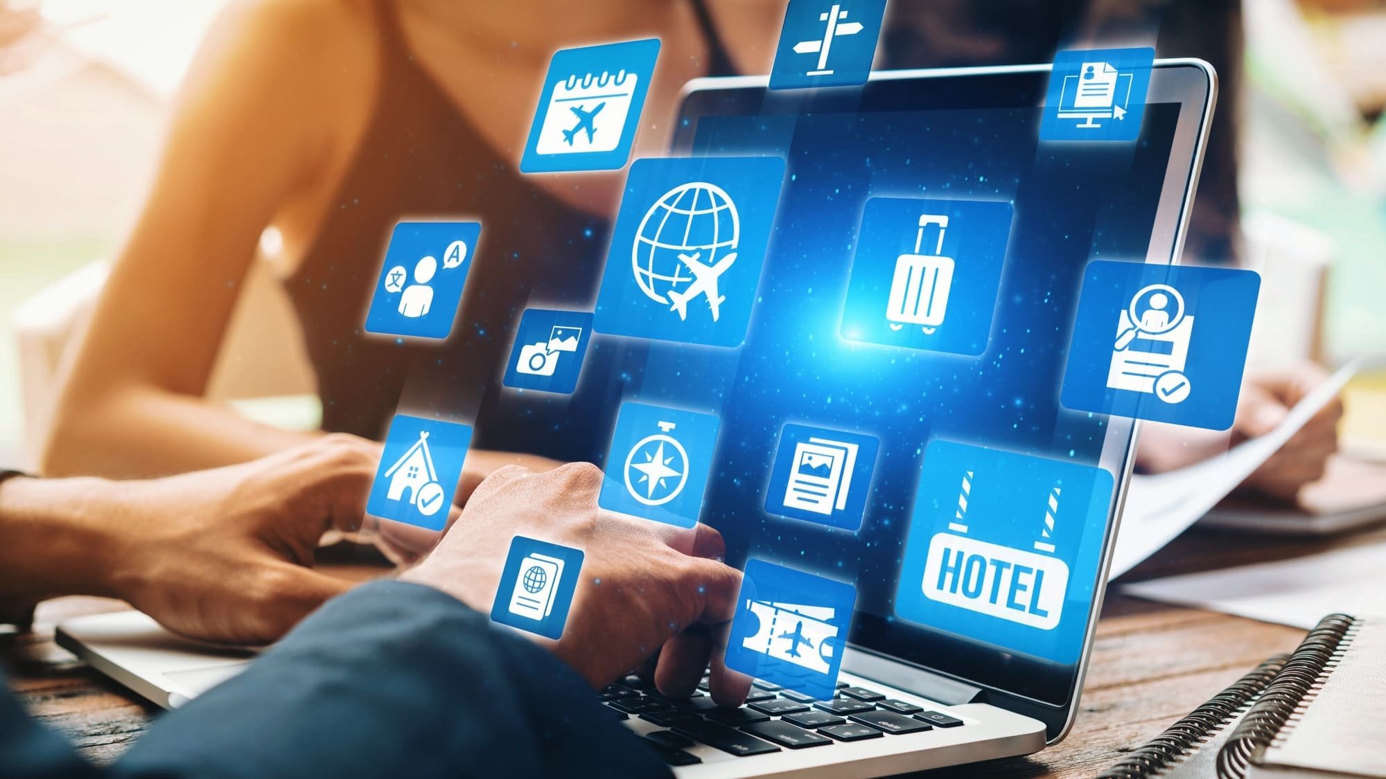 La réservation de voyage en ligne peut-être piégeuse. © Summit Art Creations / Shutterstock