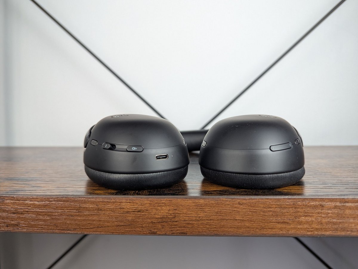 Le casque fait presque tout en matière de connectivité sans-fil. Dommage d'avoir abandonné la connectique jack 3,5 mm©Guillaume Fourcadier pour Clubic