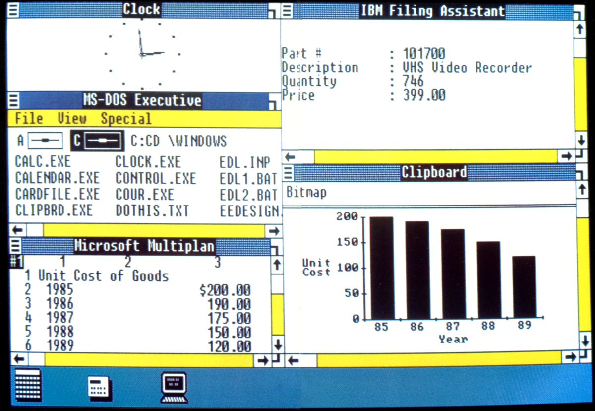 Microsoft a opté pour une interface en mosaïque afin d'éviter le chevauchement des fenêtres, entre autres © Rezonansowy pour Wikimedia / Microsoft