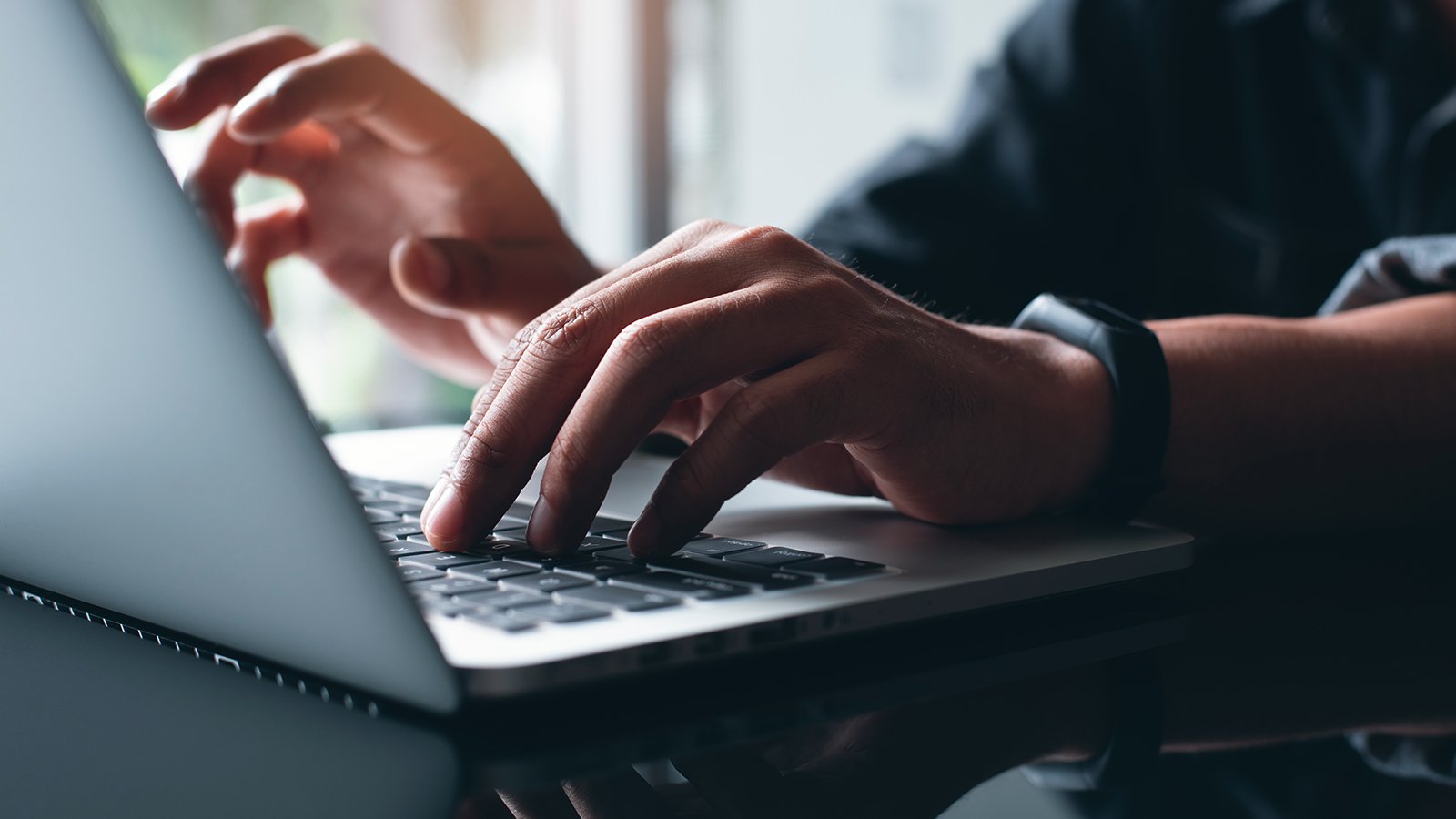 o2switch mise sur une infrastructure 100 % maîtrisée pour offrir sécurité et performance aux projets web ©Shutterstock