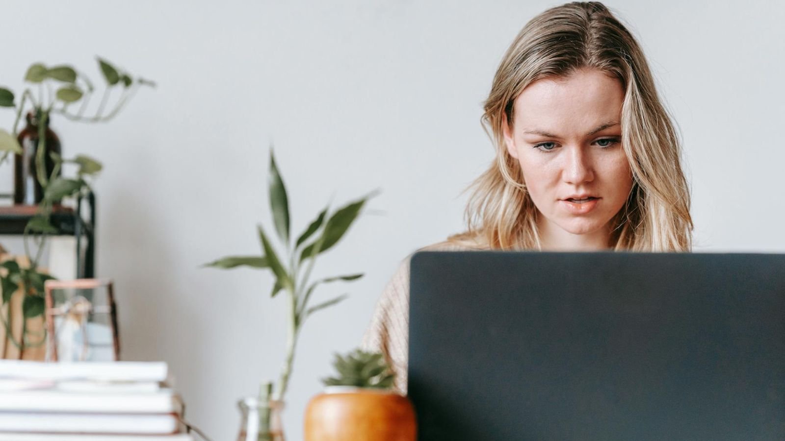 Choisissez un cloud éthique pour stocker vos photos en ligne. ©George Milton / Pexels