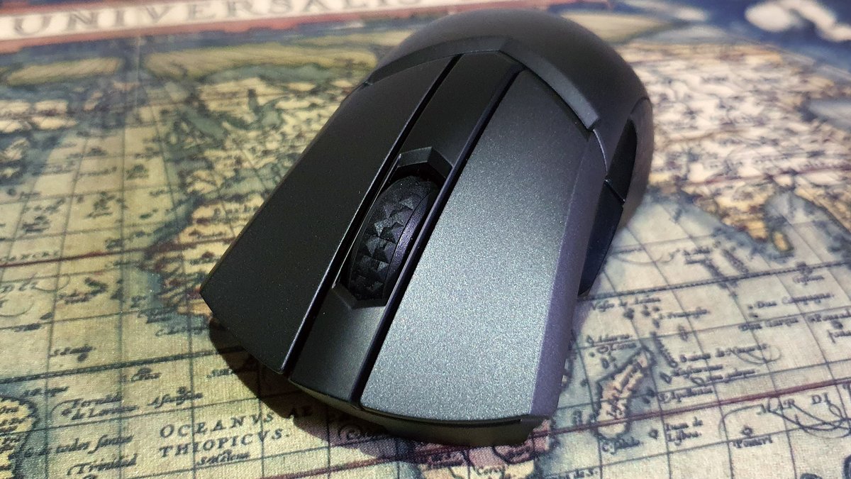 MSI Clutch GM51 Lightweight Wireless