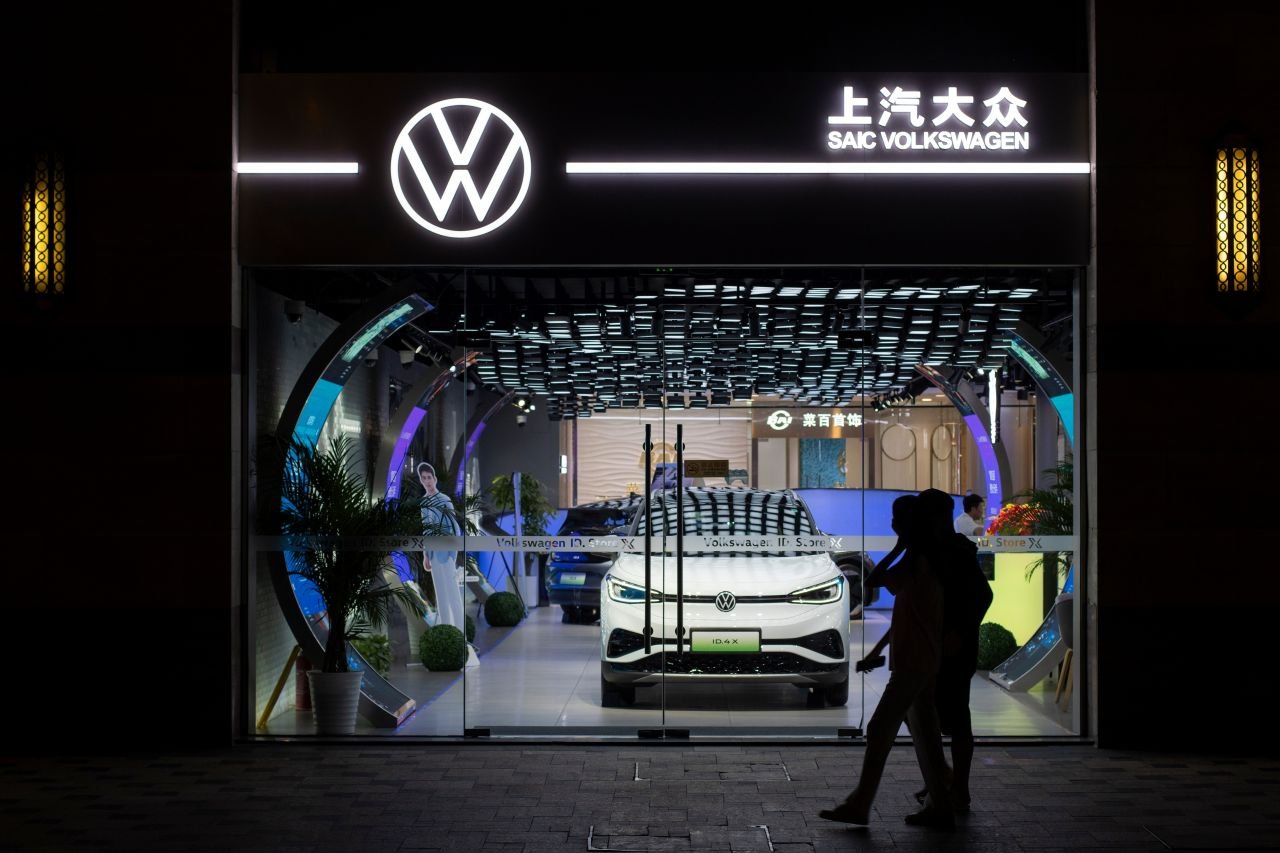 Selon nos confrères de Bloomberg, pour l'ex PDG de Volkswagen Chine le Xiaomi U7 Ultra est un « signal d'alarme retentissant » pour les constructeurs automobiles occidentaux - ©Tada Images / Shutterstock