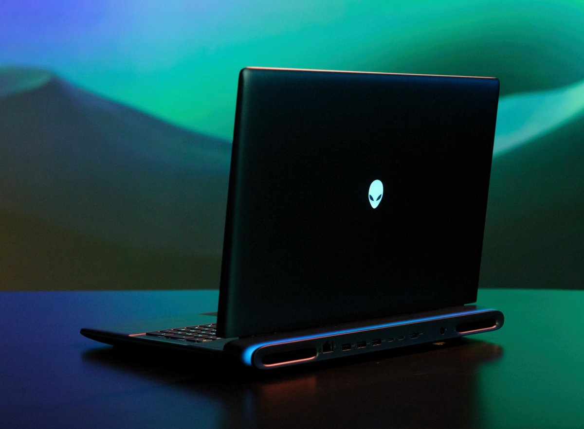 L'Alienware Area-51, de dos // © Alienware