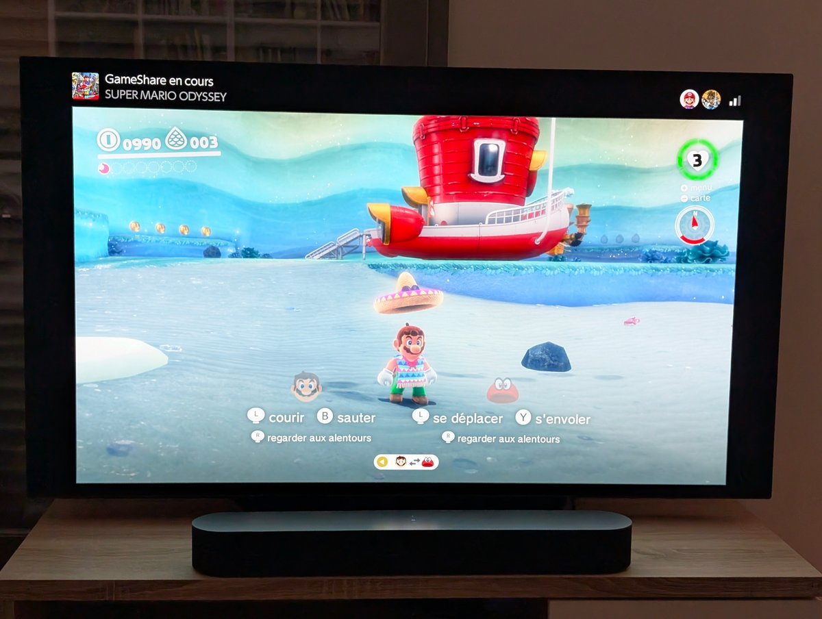 Quand GameShare est utilisé, le jeu n'occupe pas tout l'écran de la TV. ©Colin Golberg