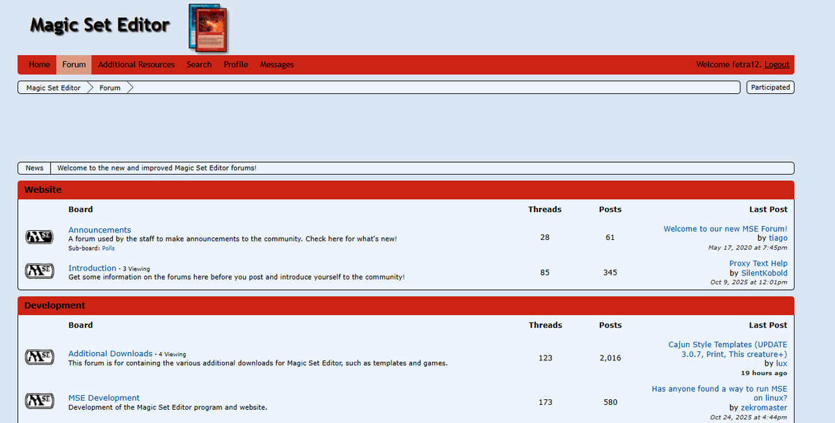 Cette capture montre la page d’accueil du forum communautaire de Magic Set Editor, où les utilisateurs échangent sur le développement du logiciel et partagent des ressources, annonces et téléchargements.
