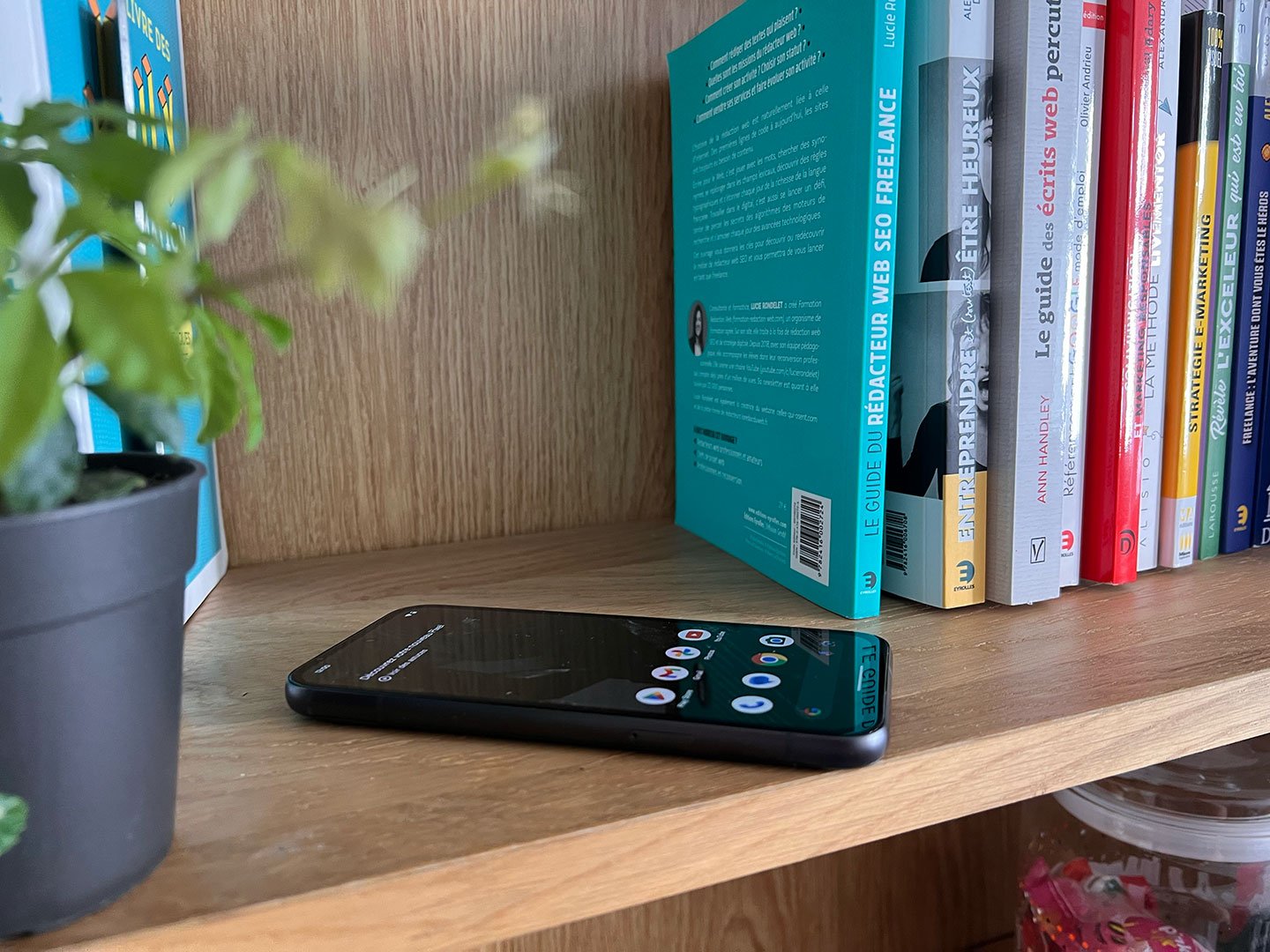 Le nouveau Google Pixel 8a fait son entrée dans notre comparatif des meilleurs smartphones© Nicolas Lafarge-Debeaupuis pour Clubic