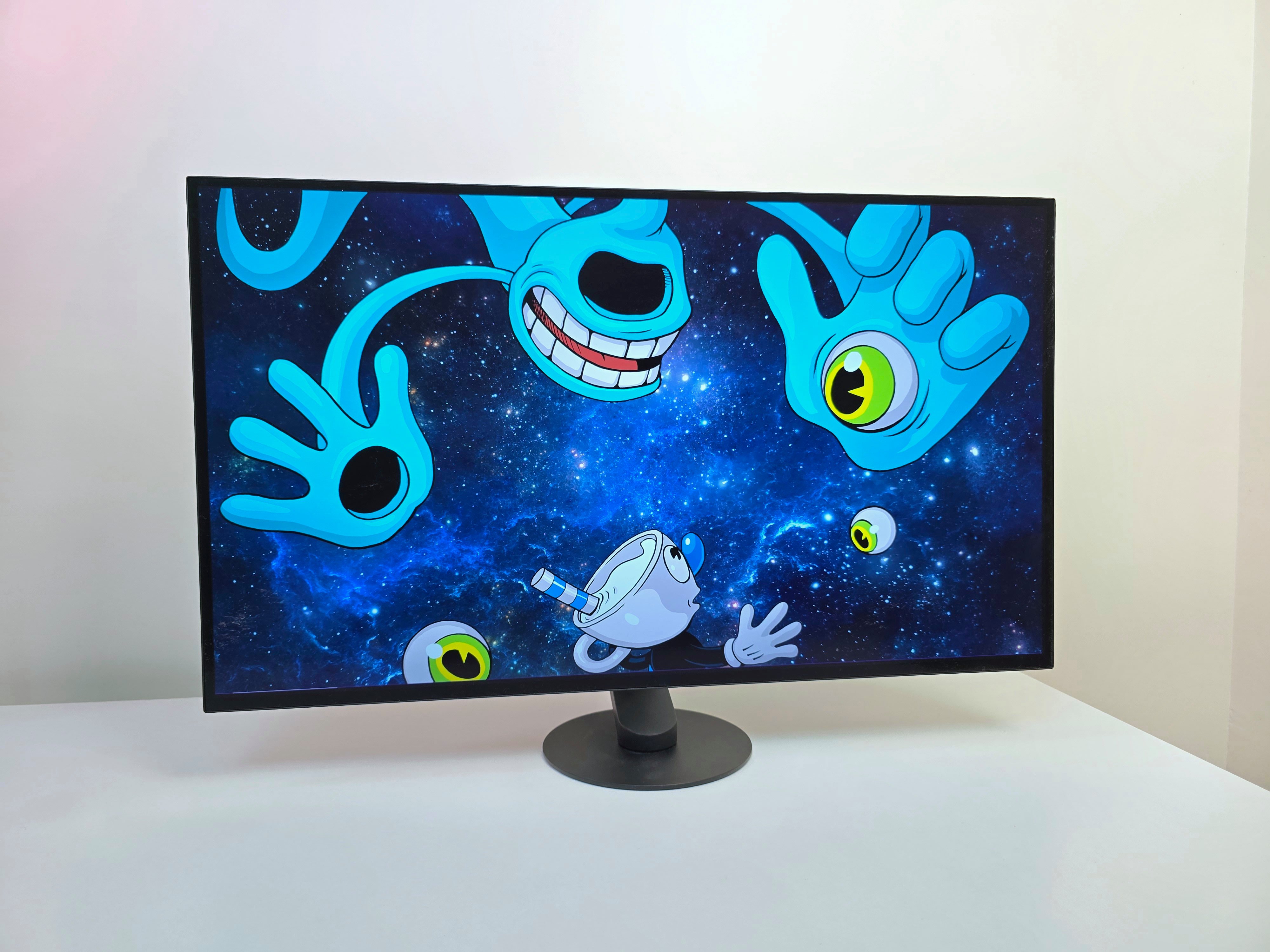 LG devrait débuter avec un écran OLED de 27 pouces. Ci-dessus, le Sony Inzone M10S et sa dalle W-OLED, pour illustration  © Matthieu Legouge