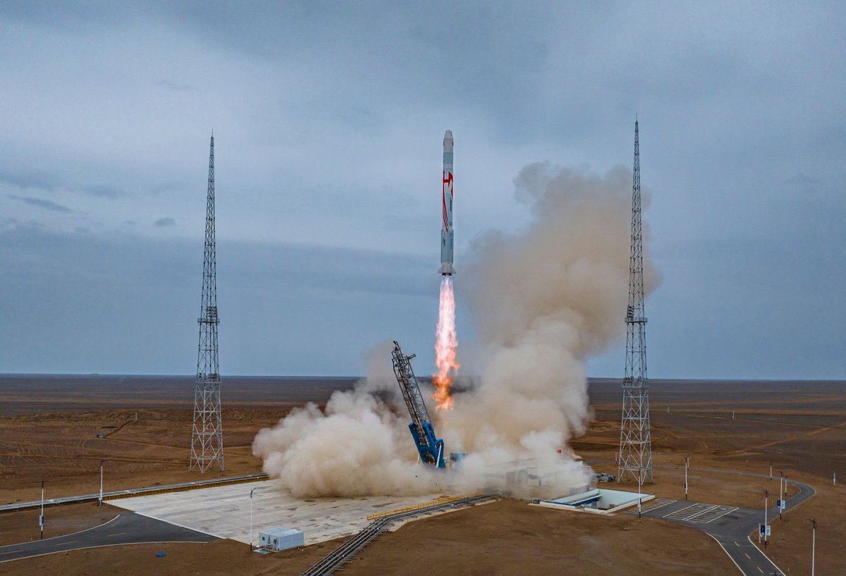 Le petit matin à Jiuquan, et hop, le décollage de Zhuque-2 a pu avoir lieu. © LandSpace